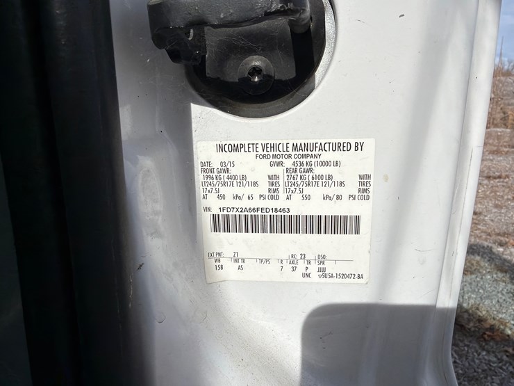 ford-f250-xl-image-21