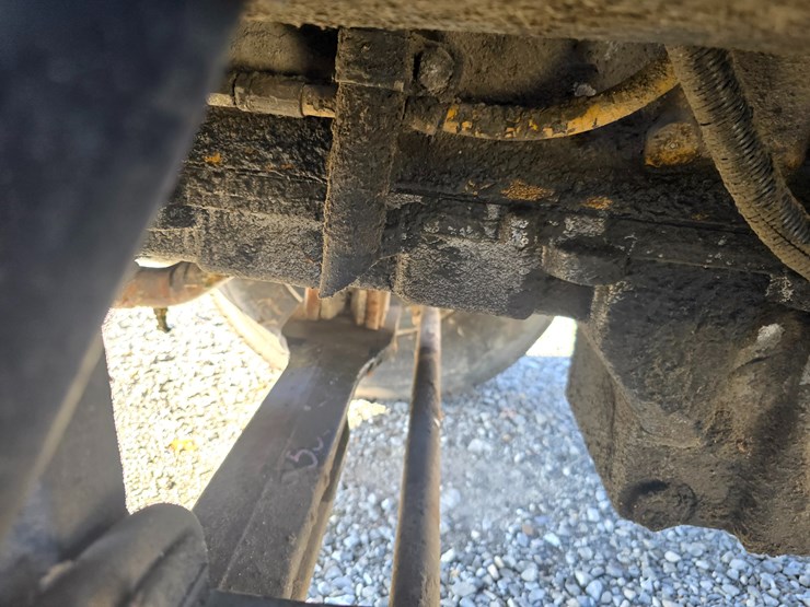 peterbilt-357-image-66