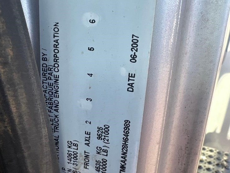 international-durastar-4400-image-20