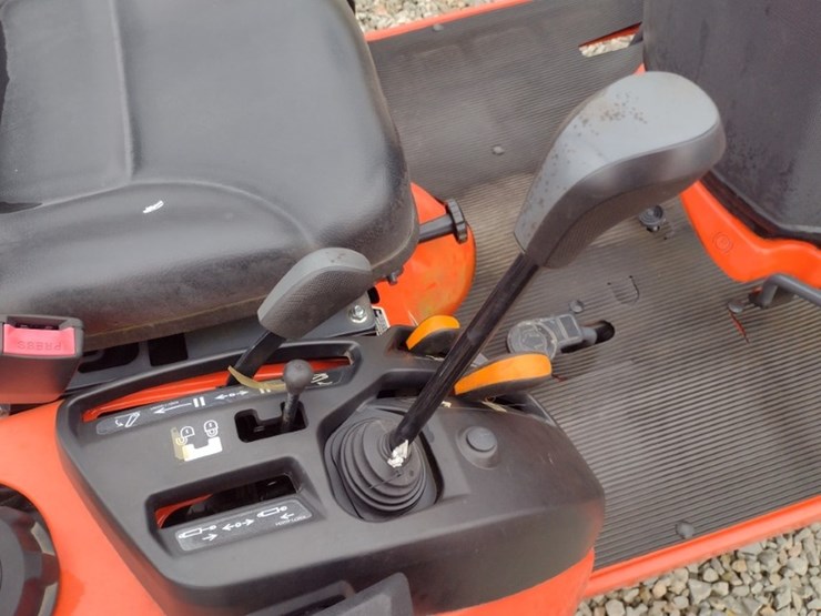 kubota-bx1880-image-9