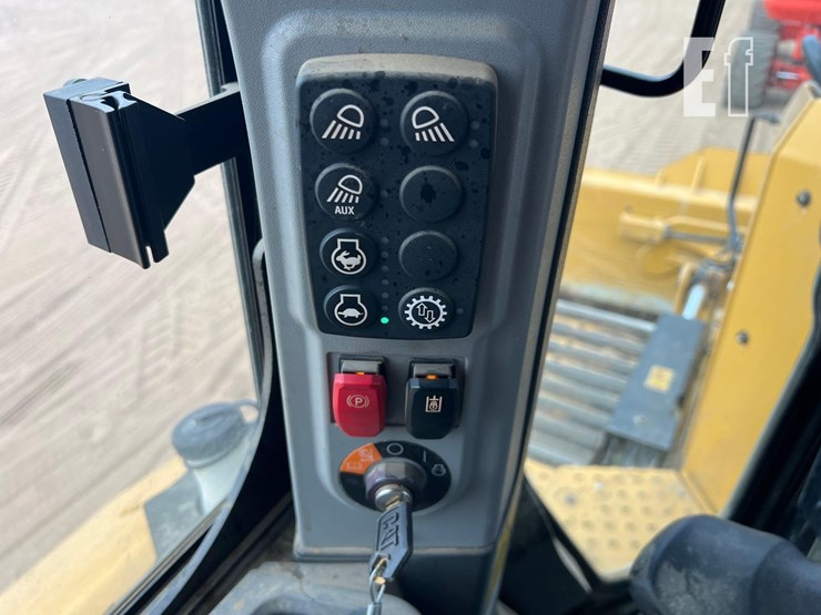 caterpillar-d5-lgp-image-33