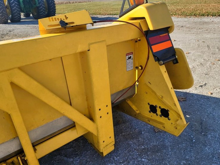 new-holland-98c-image-28