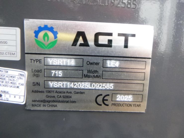 2025-agt-ysrt14-skid-steer-track-loader-image-19