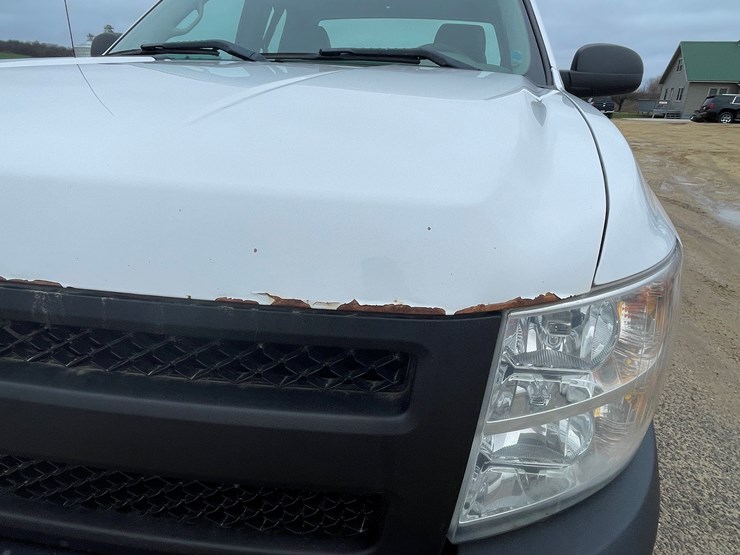 2013-chevrolet-1500-image-15