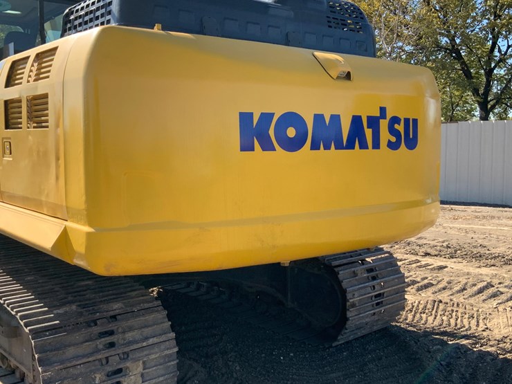 komatsu-pc210-lc-11-image-13
