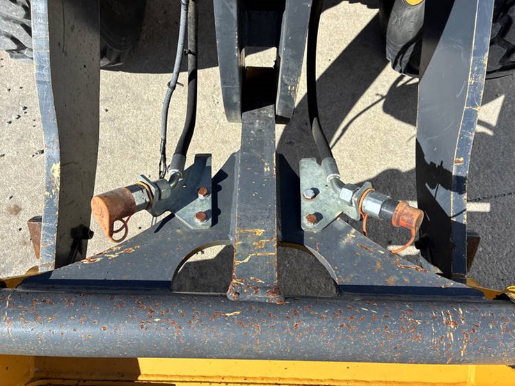 #122386-•-2022-jd-204l-#1lu204lcazb068342-image-14