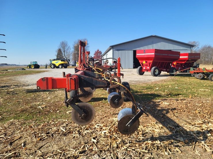 clark-6-shank-anhydrous-bar-image-8