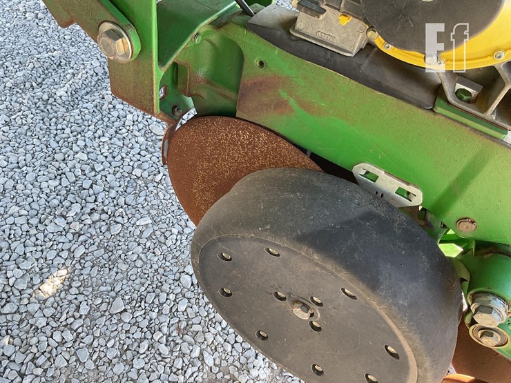 john-deere-1790-image-18