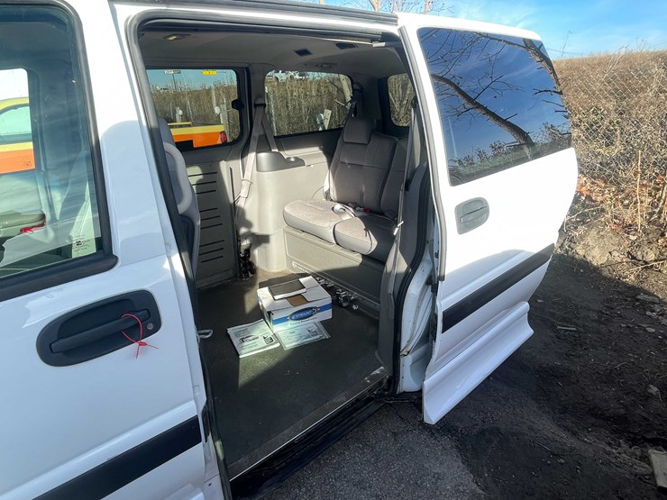 chevrolet-venture-image-68