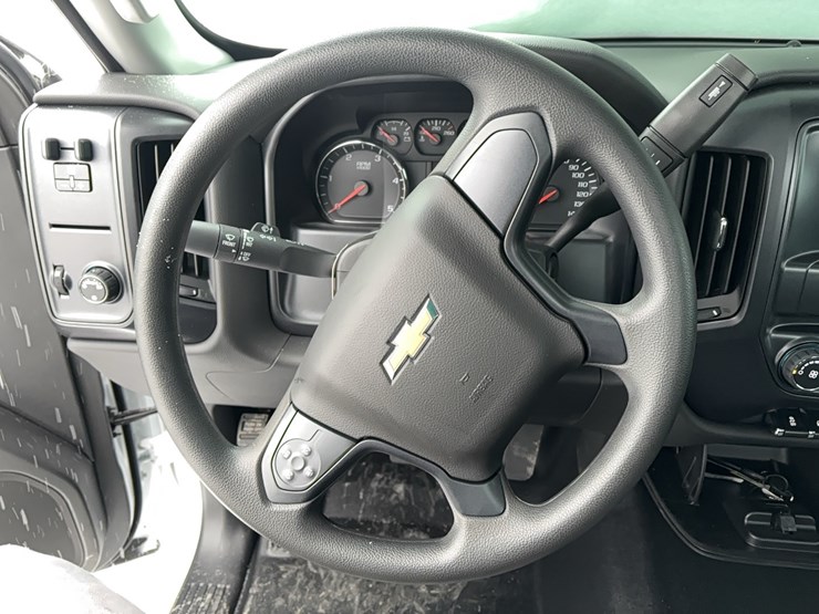 chevrolet-6500-image-17