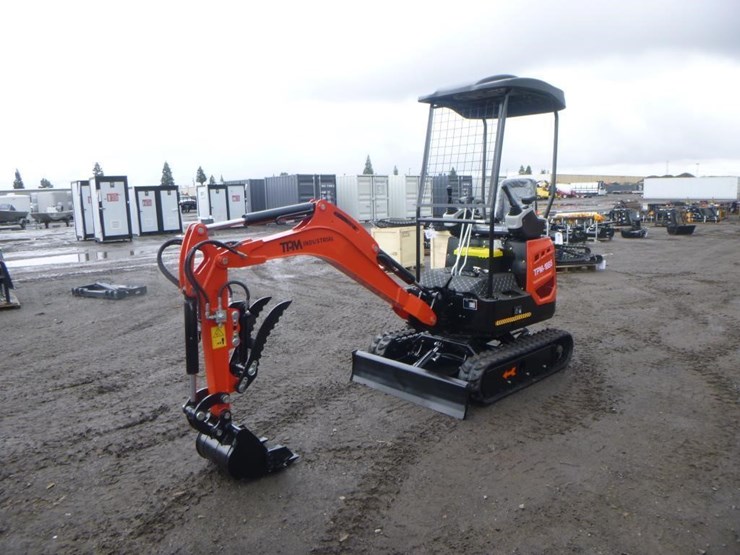 2025-tpm-18bs-hydraulic-excavator-image-1