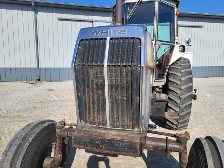 white-2-105-image-10