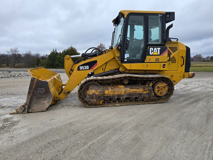 caterpillar-953d-image-9