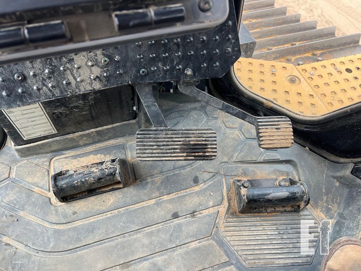 caterpillar-d5-lgp-image-37