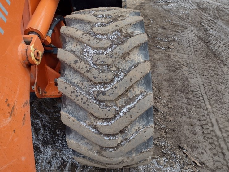 hitachi-zw80-5b-image-18