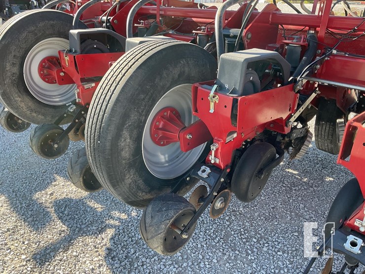 case-ih-1250-image-47