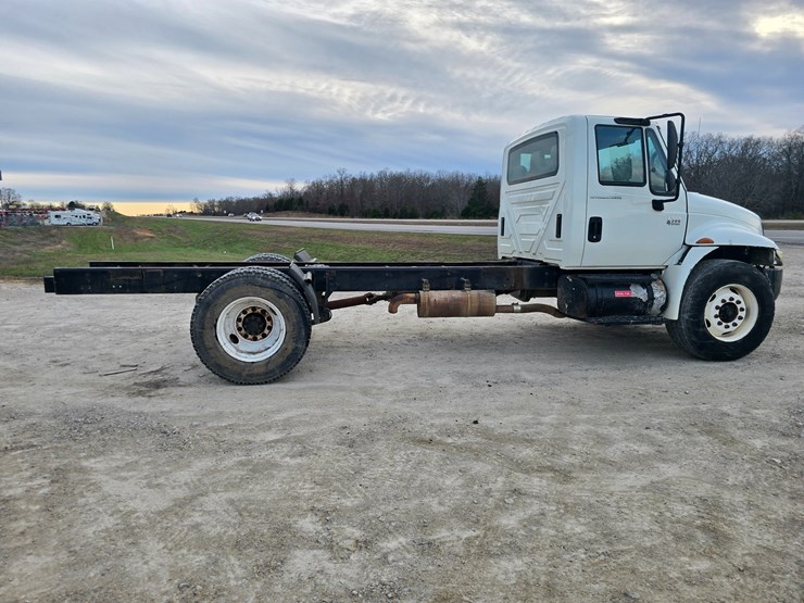 international-durastar-4300-image-14