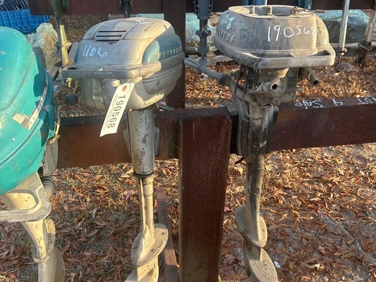 vintage-evinrude-motor-image-4