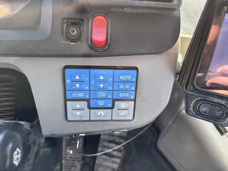 2014-komatsu-wa380-7-image-41