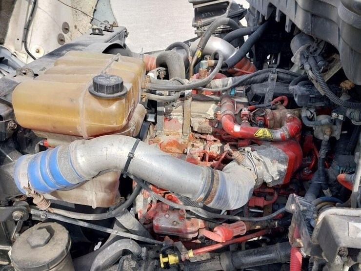 2017-international-4000-image-11