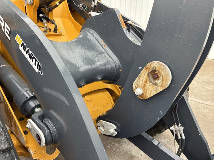 john-deere-624-image-22