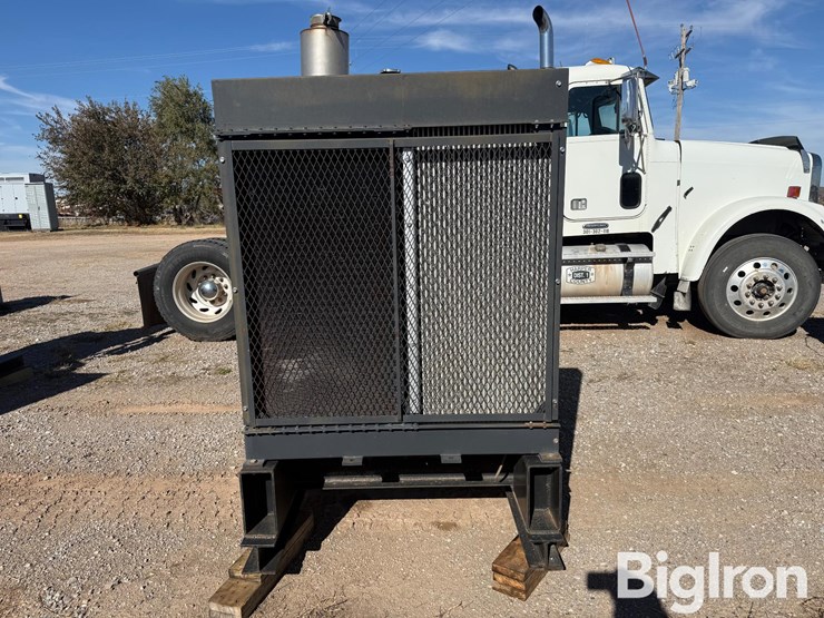 marathon-magnaplus-200kw-skid-mounted-diesel-generator-image-4