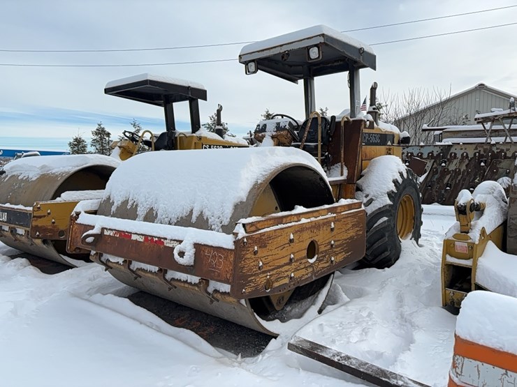 caterpillar-cs-563c-image-1