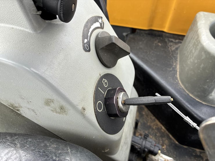 caterpillar-303.5e2-cr-image-63