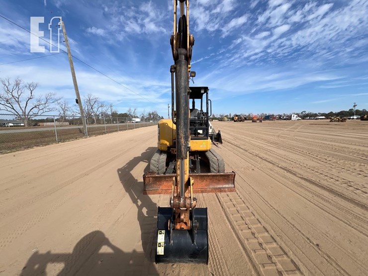 caterpillar-305e2-cr-image-7