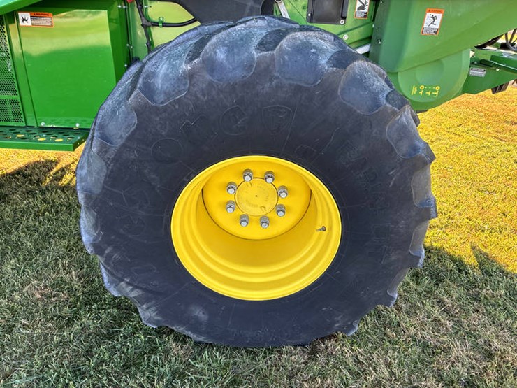 john-deere-s680-image-30