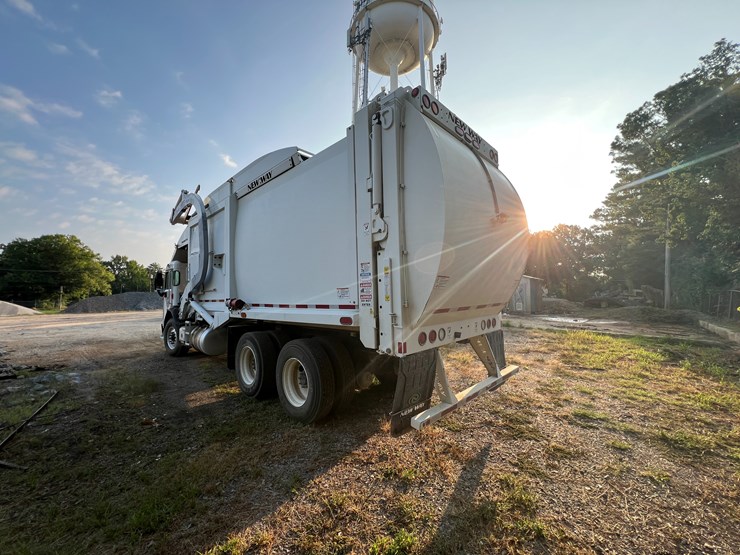 peterbilt-520-image-6