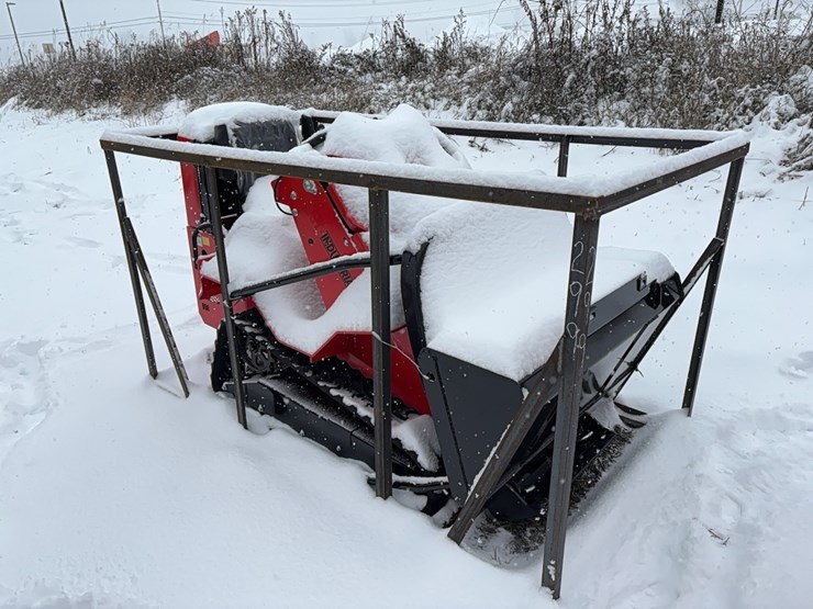 new-agt-sda-140t-mini-track-loader-image-2