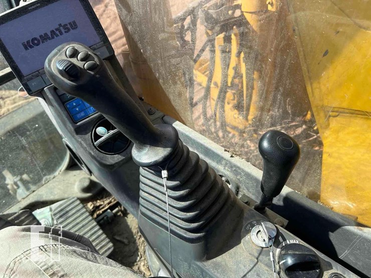 2014-komatsu-pc138us-10-image-39