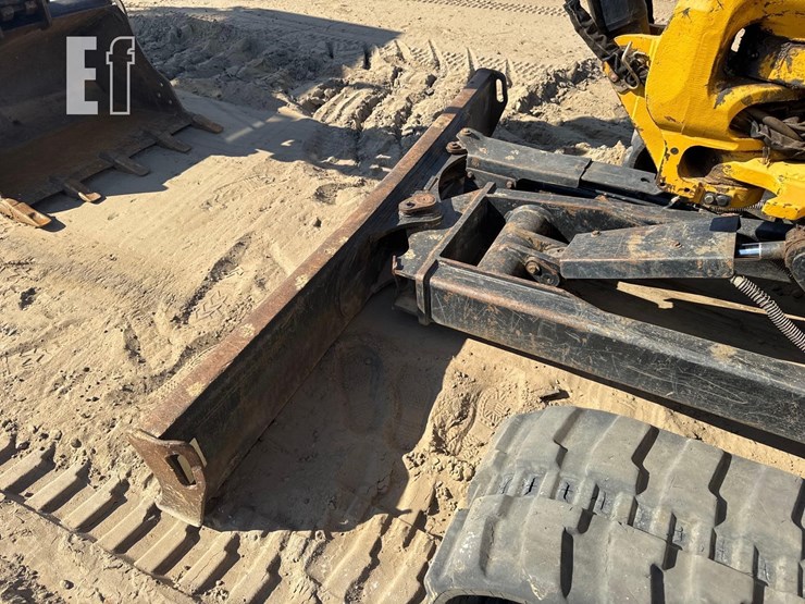 2017-caterpillar-304e2-cr-image-18