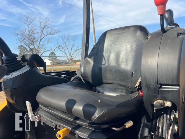 jcb-8029cts-image-26