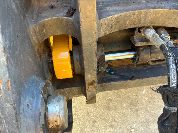 #122215-•-2019-jd-524l-#1dw524lzekf700961-image-17