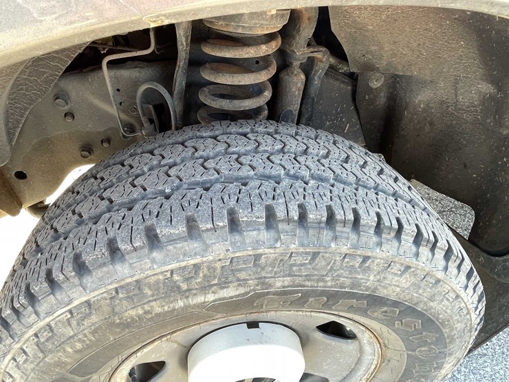 ford-f250-xlt-image-8