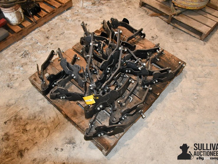 pallet-of-farm-support-image-1