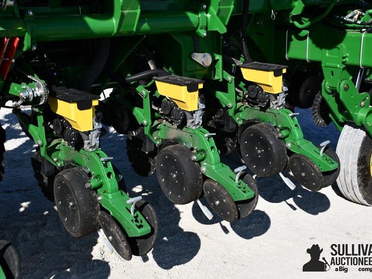 2023-john-deere-1795-image-19