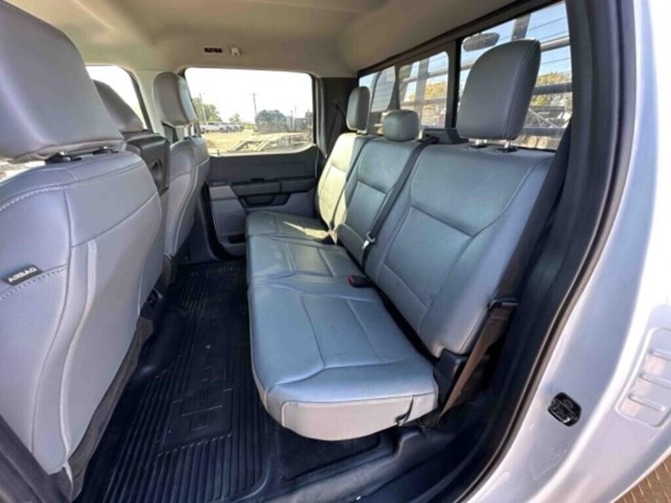 2024-ford-f350dually-1-ton-image-41