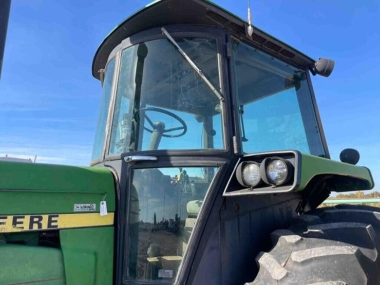 john-deere-4850-image-27