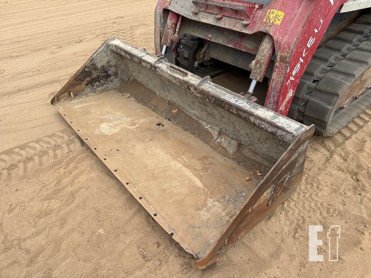 2019-takeuchi-tl10v2-image-21