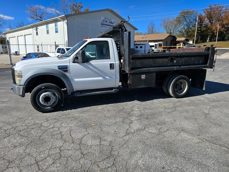ford-f550-image-5