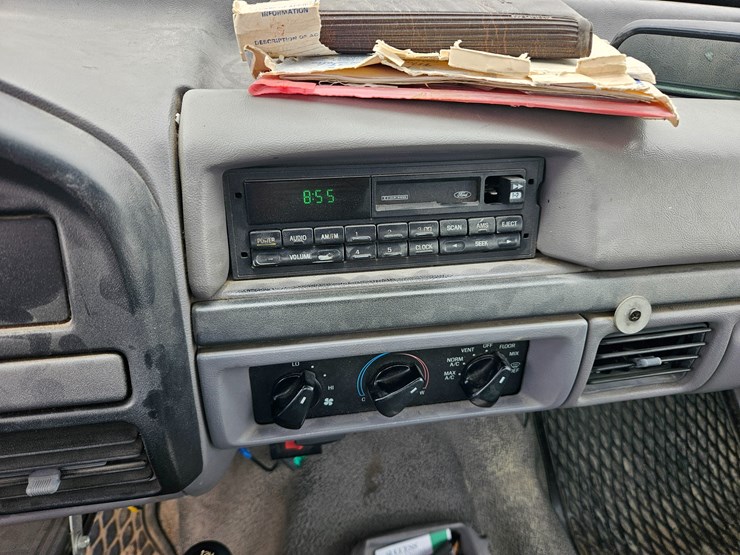 1994-ford-f250-image-35