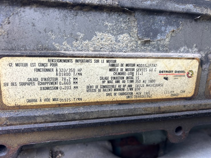 #95-•-volvo-semi-image-51