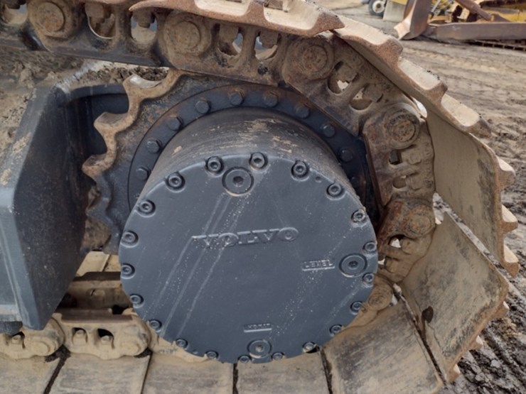 volvo-ec160c-image-23