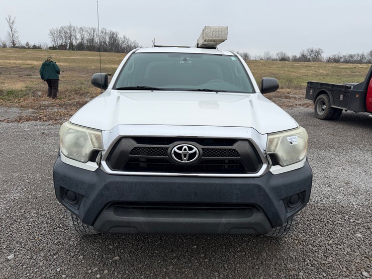 toyota-tacoma-image-2