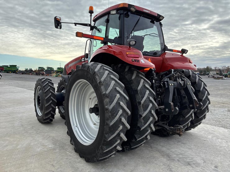 case-ih-magnum-315-image-7