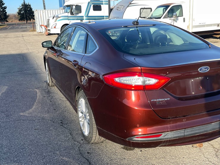#1388-•-2015-ford-fusion-(has-wi-title)-(of)-image-6
