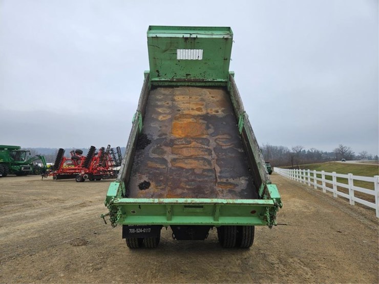 international-4900-image-12